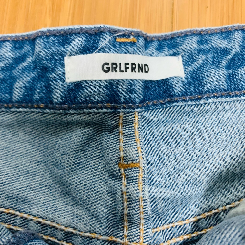 GRLFRND denim shorts - Picture 3 of 3